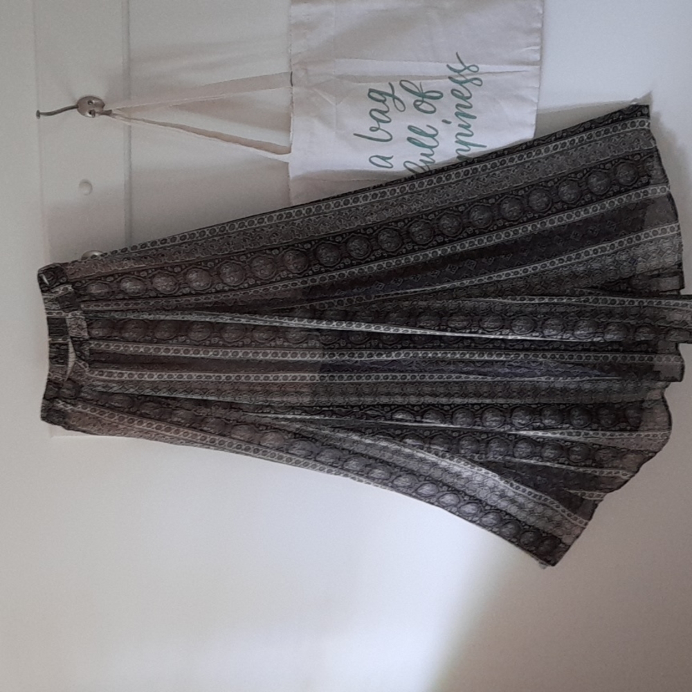 ABERCROMBIE AND FITCH Boho Sheer Chiffon Printed High Waisted Maxi Skirt - Picture 6 of 11
